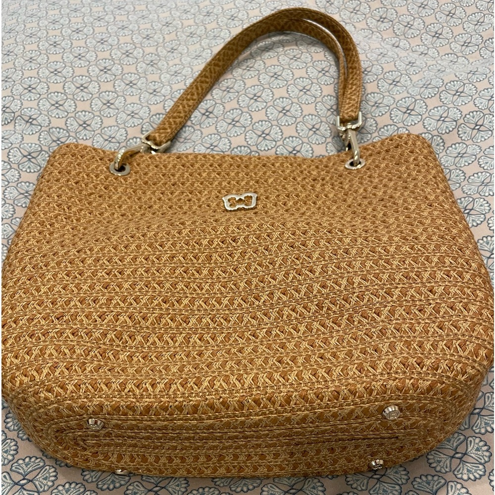 Warm weather style! Eric Javits shoulder bag